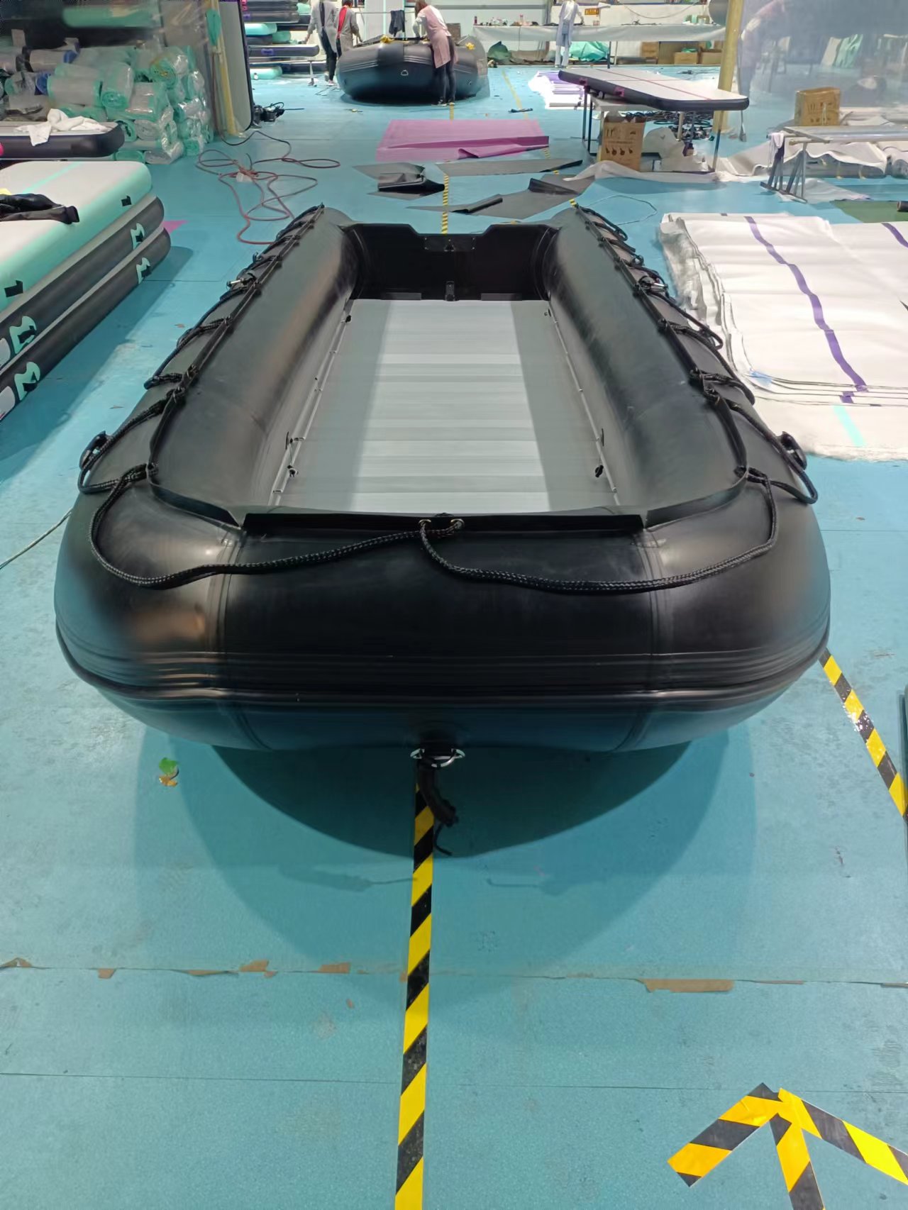 Bateau de pêche avec plancher  - Fishing Boat Aluminum avis et prix